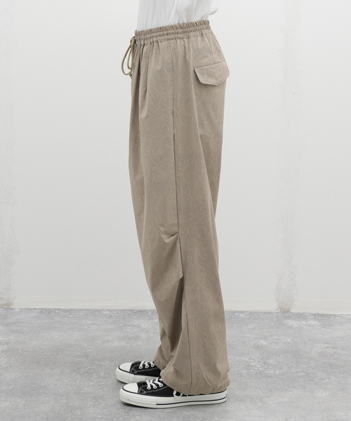 417 EDIFICE（フォーワンセブンエディフィス）の「ペイズリー ワイド イージーパンツ（カーゴパンツ・メンズ・ベージュ/チャコールグレー・MEDIUM/LARGE）」の22枚目の写真