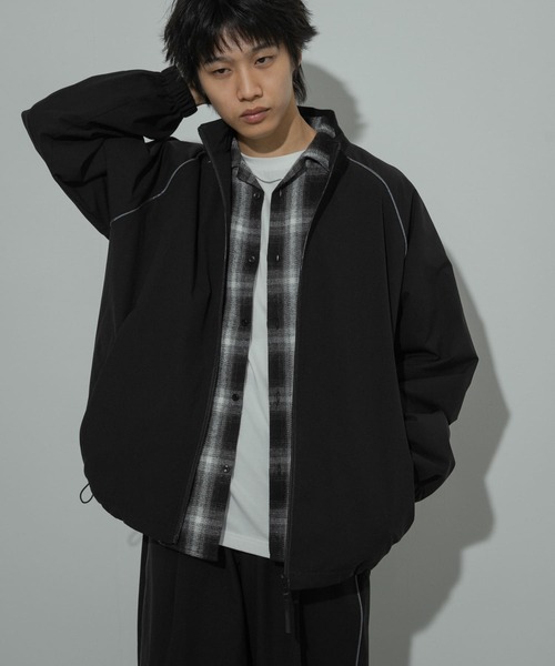 SENSE OF PLACE by URBAN RESEARCH(センスオブプレイスバイアーバンリサーチ)の「『セットアップ対応』パイピングスタンドブルゾン(ブルゾン・メンズ・バーガンディー/ベージュ/ブラック・LARGE/MEDIUM)」の12枚目の写真