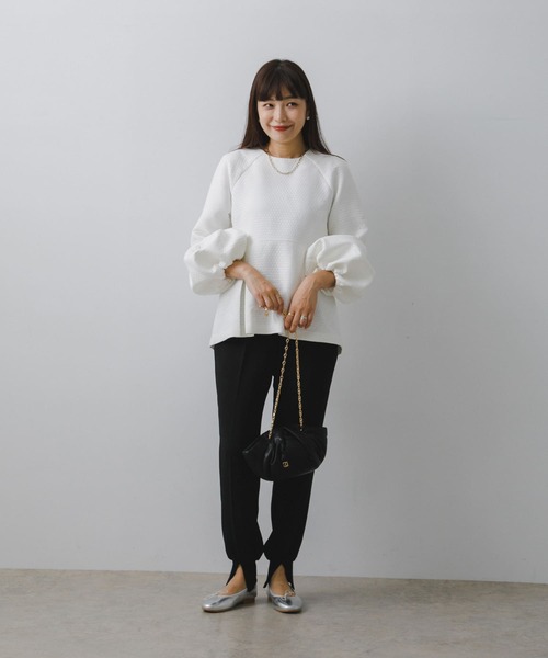 F by ROSSO（エフバイロッソ）の「F by ROSSO　ペプラムバルーンスリーブチュニック（チュニック・レディース・ブラック/オフホワイト・FREE）」の12枚目の写真