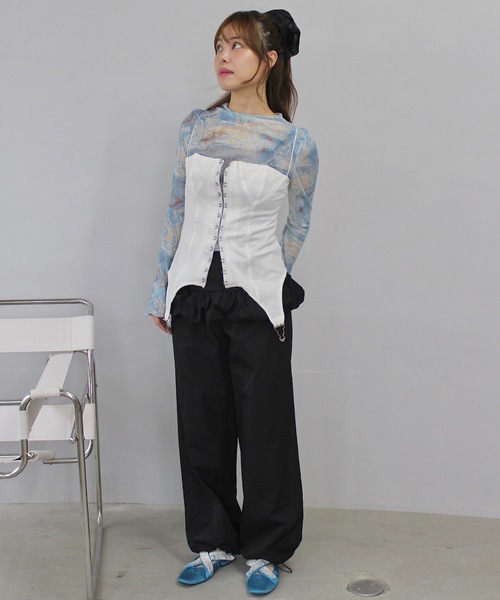 SANSeLF（サンセルフ）の「パイピングコルセットトップス【SANSeLF】sanw24a041（その他トップス・レディース・ブラック/ホワイト・FREE）」の6枚目の写真
