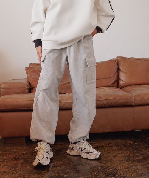 GLOBAL WORK（グローバルワーク）の「USAカットカーゴパンツ/AND YUA ANY/152626（カーゴパンツ・キッズ・ブラック/杢グレー・170cm/160cm/150cm）」の11枚目の写真