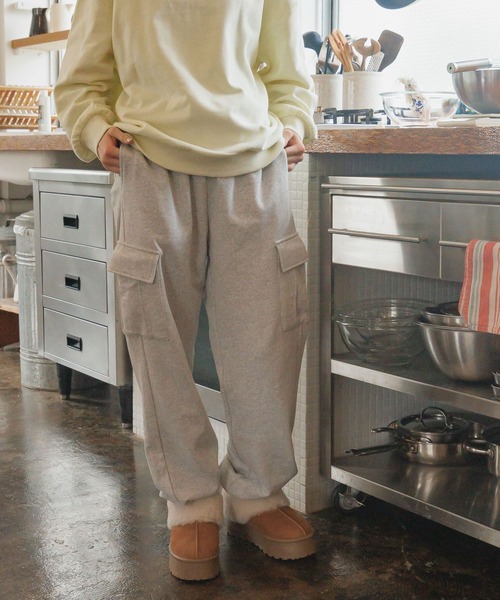 GLOBAL WORK（グローバルワーク）の「USAカットカーゴパンツ/AND YUA ANY/152626（カーゴパンツ・キッズ・ブラック/杢グレー・170cm/160cm/150cm）」の17枚目の写真