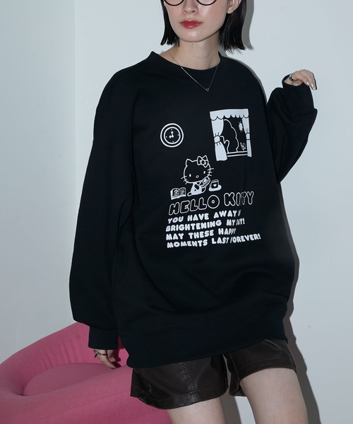sanrio(サンリオ)の「【HELLO KITTY × forksy.】アソート レトロプリント オーバーサイズ スウェット(スウェット・レディース・アイボリー/ホワイト/ブラック系1/ブラック系・FREE)」の4枚目の写真
