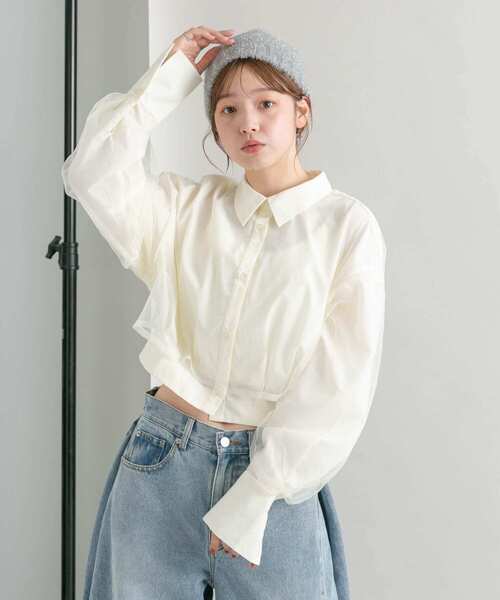 KBF（ケイビーエフ）の「チュールレイヤードクロップドシャツ（シャツ/ブラウス・レディース・アイボリー/ブルー/チャコールグレー・ONE）」の6枚目の写真