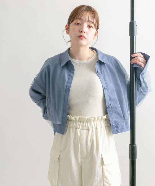 KBF（ケイビーエフ）の「チュールレイヤードクロップドシャツ（シャツ/ブラウス・レディース・アイボリー/ブルー/チャコールグレー・ONE）」の21枚目の写真