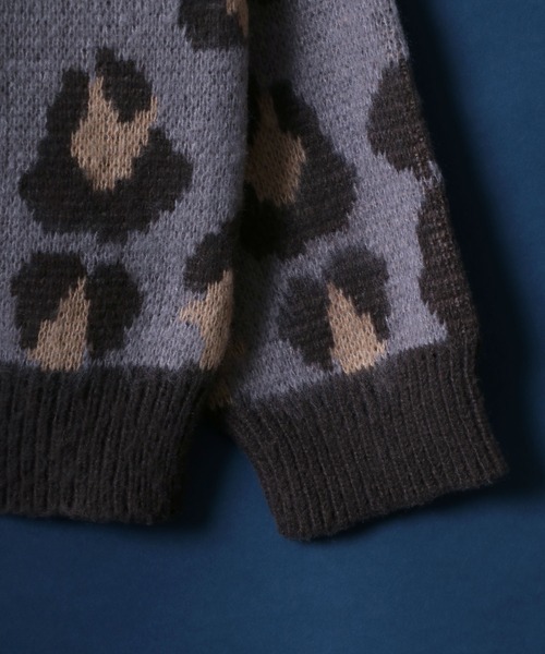 ANPAS(アンパス)の「Leopard Pattern Knit Cardigan/レオパード柄 起毛 ニット カーディガン(カーディガン/ボレロ・メンズ・ダークブルー/ブラック×グレー/グレイッシュベージュ/マスタード・L/M)」の9枚目の写真