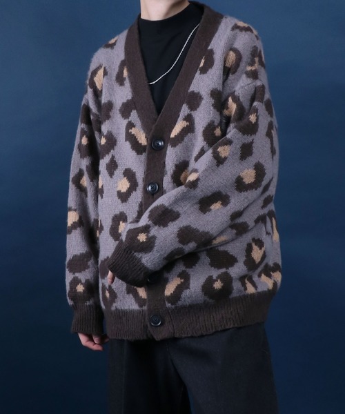 ANPAS(アンパス)の「Leopard Pattern Knit Cardigan/レオパード柄 起毛 ニット カーディガン(カーディガン/ボレロ・メンズ・ダークブルー/ブラック×グレー/グレイッシュベージュ/マスタード・L/M)」の5枚目の写真