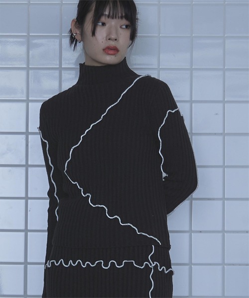 miette(ミエット)の「配色メロープチハイネックリブニット(ニット/セーター・レディース・グレー/ブラック/ブラウン/オフホワイト・FREE)」の11枚目の写真