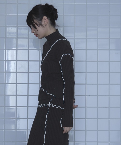 miette(ミエット)の「配色メロープチハイネックリブニット(ニット/セーター・レディース・グレー/ブラック/ブラウン/オフホワイト・FREE)」の10枚目の写真