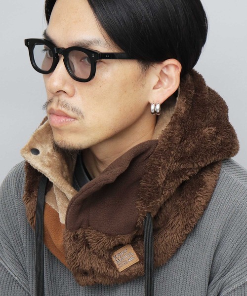 KRIFF MAYER（クリフメイヤー）の「異素材切替 フロントボタン フードウォーマー（ファーフリース・フリース・ボアフリース）（ネックウォーマー/スヌード・メンズ・マルチ/ブラック/ブラウン・FREE）」の9枚目の写真