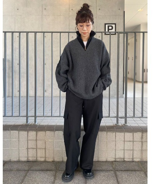 ISOOK（アイスー）の「ジップハイネックニットベスト (kiharu select) / ジップベスト ダブルジップ ジップニッジ スタンドネック（ベスト・レディース・ベージュ/ブラック・FREE）」の6枚目の写真