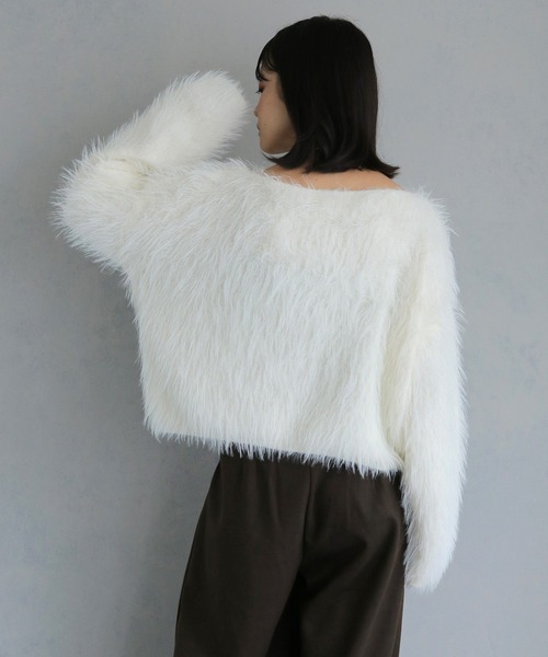 cheriella（シェリエラ）の「【cheriella】ショートシャギーニット（完売）（ニット/セーター・レディース・ホワイト/ブラック/パープル/ブラウン・M）」の6枚目の写真