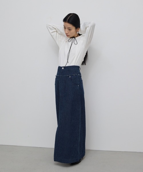 AIC.（エーアイシー）の「カットアウトピンタックロンティー（Tシャツ/カットソー・レディース・オフホワイト/ブラック・FREE）」の18枚目の写真