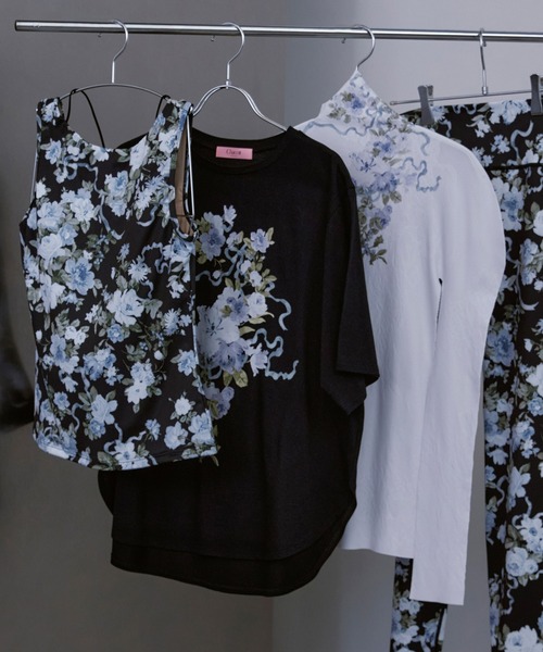 CHACOTT - 新品 チャコット★レア！ノーソーイングニット 花柄カシュクール ボレロ 黒 NEWS ダンサーの身体を美しく魅せるノーソーイングニット
