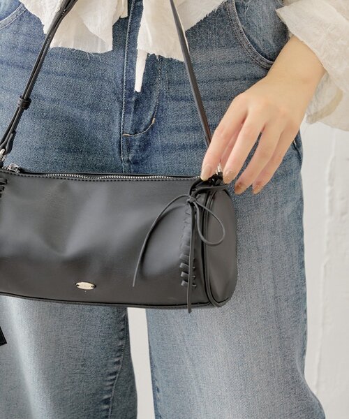 【500mlペットボトル収納可】レースアップデザインサークルバッグ（ショルダーバッグ）｜Chico（チコ）