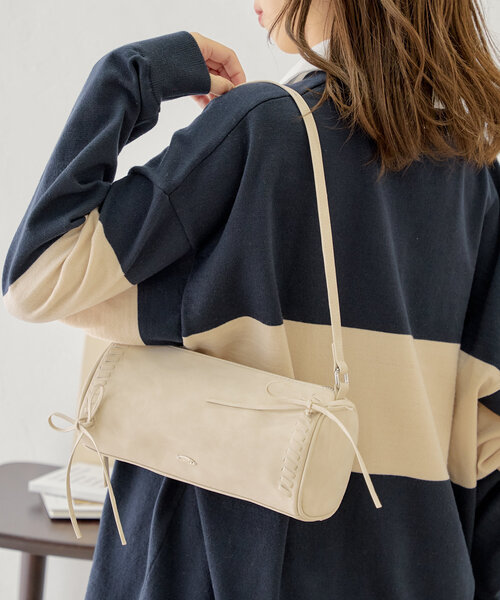 【500mlペットボトル収納可】レースアップデザインサークルバッグ（ショルダーバッグ）｜Chico（チコ）