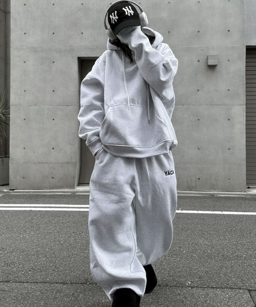 YACA(ヤーカ)の「Embroidery Logo Sweat PT/エンブロイダリーロゴスウェットパンツ【unisex item】(スウェットパンツ・レディース・アイボリー/アッシュグレー/ブラック/グレー・FREE)」の21枚目の写真