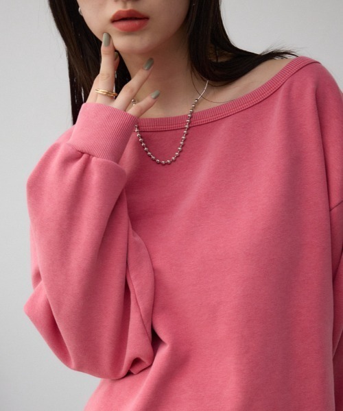 AZUL by moussy（アズールバイマウジー）の「ビンテージライクウラケトップス（スウェット・レディース・ピンク/杢グレー/ブラック・MEDIUM/SMALL）」の3枚目の写真