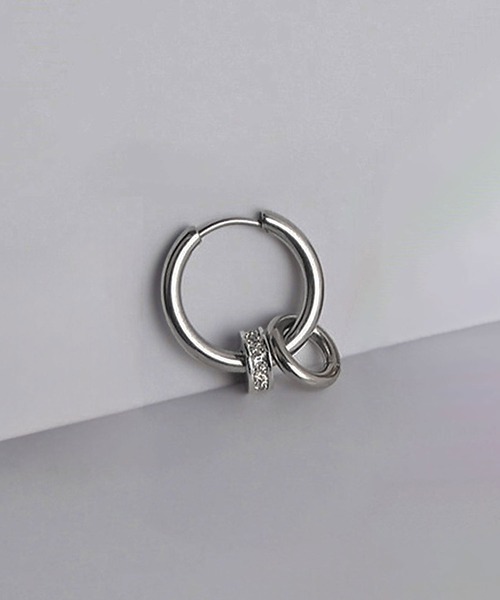 SBG(エスビー)の「SBG ダブルリングフープピアス 片耳(ピアス(片耳用)・メンズ・ブラック/シルバー/ゴールド・FREE)」の8枚目の写真