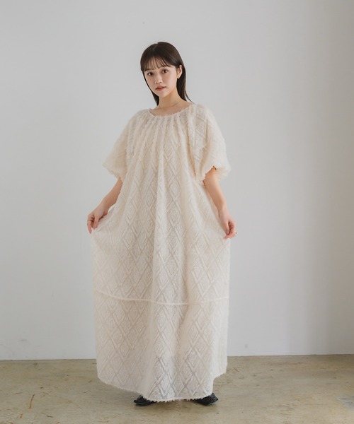 INTER FACTORY（インターファクトリー）の「omayu - ジャガードワンピース【結婚式/オケージョンにも◎】 made in INTER FACTORY（ワンピース・レディース・ブラック/アイボリー・FREE）」の8枚目の写真