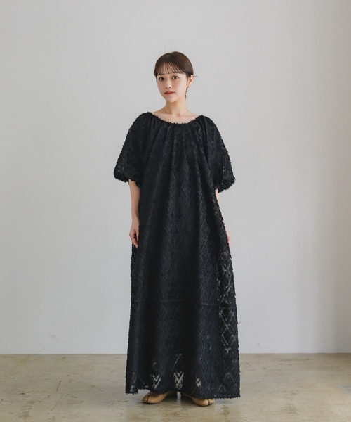 INTER FACTORY（インターファクトリー）の「omayu - ジャガードワンピース【結婚式/オケージョンにも◎】 made in INTER FACTORY（ワンピース・レディース・ブラック/アイボリー・FREE）」の16枚目の写真