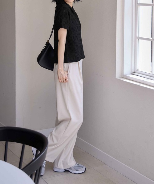 CHAN ME(チャンミ)の「花柄カットレースポロシャツ(シャツ/ブラウス・レディース・ブラック/ブルー/ホワイト・MEDIUM/LARGE/X-LARGE)」の11枚目の写真