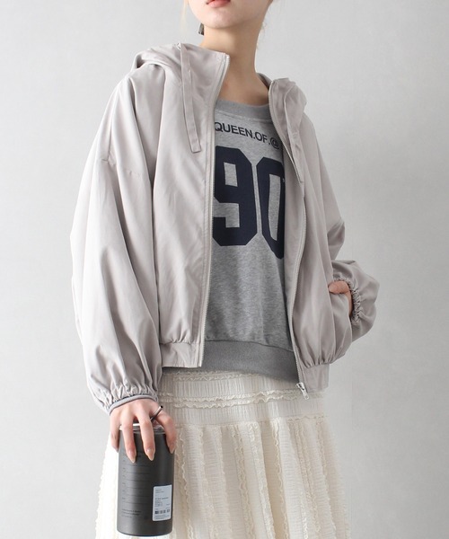 SpRay（スプレイ）の「ピーチショートマウンテンパーカー（マウンテンパーカー・レディース・アイボリー/ライトカーキ/ブラック/グレイッシュベージュ・FREE）」の14枚目の写真