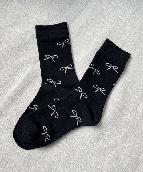 poiregnee（ポワニェ）の「［select］総柄 リボンソックス（ソックス/靴下・レディース・グレー/ブラック/ホワイト・FREE）」の5枚目の写真