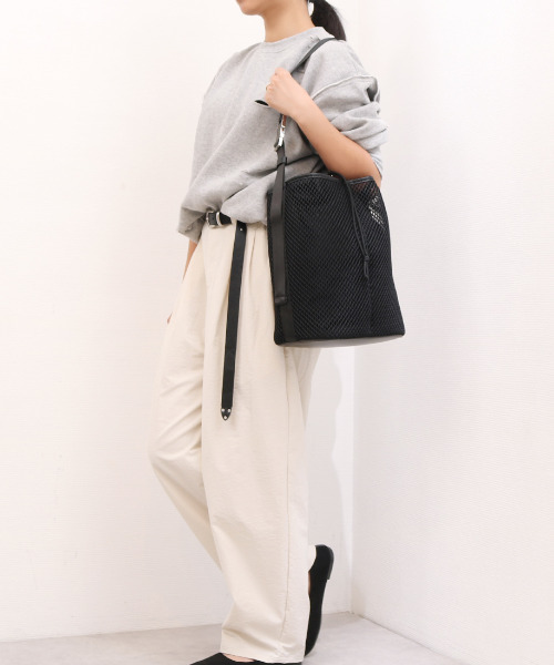 kakatoo（カカトゥ）の「カカトゥ kakatoo / メッシュバゲットショルダーバッグ（ショルダーバッグ・レディース・カーキ/ブラック・FREE）」の10枚目の写真