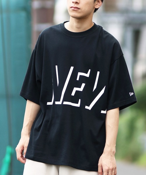 NEW ERA（ニューエラ）の「NEW ERA/ニューエラ 半袖Tシャツ ビッグロゴ 吸汗速乾 14410153/14410154/14410155（Tシャツ/カットソー・メンズ・ブラック/ホワイト/ベージュ・M/L/XXL/XL）」の2枚目の写真