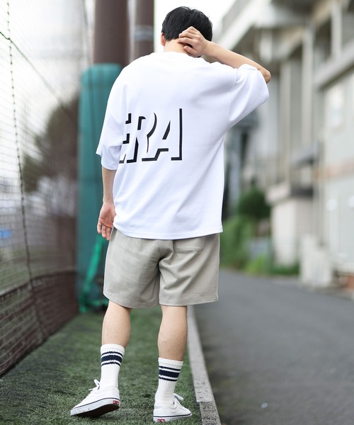 NEW ERA（ニューエラ）の「NEW ERA/ニューエラ 半袖Tシャツ ビッグロゴ 吸汗速乾 14410153/14410154/14410155（Tシャツ/カットソー・メンズ・ブラック/ホワイト/ベージュ・M/L/XXL/XL）」の10枚目の写真