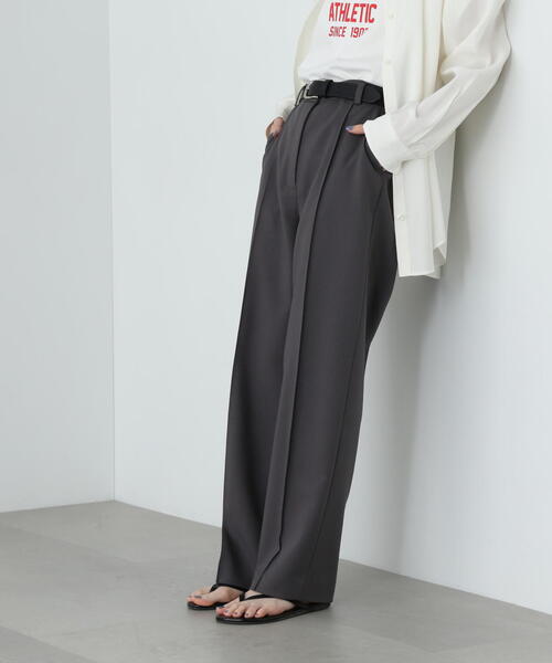 N.(N. Natural Beauty Basic)(エヌエヌナチュラルビューティーベーシック)の「センターコバストレートパンツ(スラックス・レディース・ベージュ/チャコールグレー・SMALL/MEDIUM)」の21枚目の写真