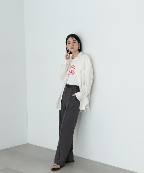 N.(N. Natural Beauty Basic)(エヌエヌナチュラルビューティーベーシック)の「センターコバストレートパンツ(スラックス・レディース・ベージュ/チャコールグレー・SMALL/MEDIUM)」の9枚目の写真