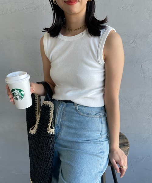 THE SHINZONE（ザ　シンゾーン）の「[THE SHINZONE/ザ シンゾーン] サーキュラーリブ ノースリーブカットソー（タンクトップ・レディース・ブラック/グレー/ホワイト/ブルー・0）」の9枚目の写真