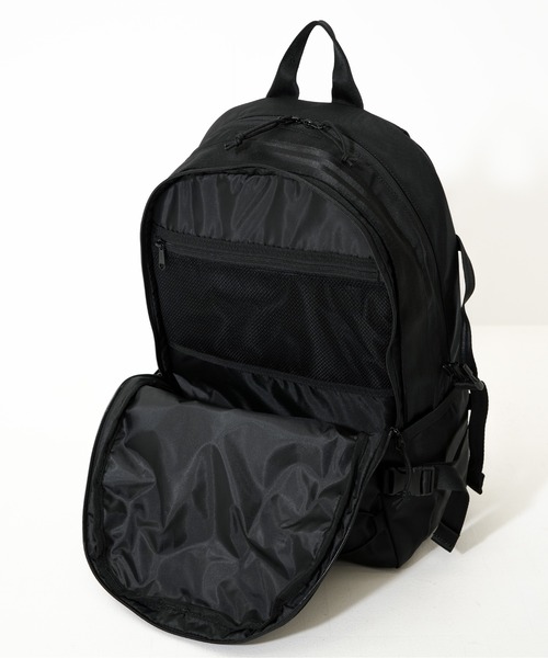 NEW ERA（ニューエラ）の「【NEW ERA/ニューエラ】CORD PACK コードパック（バックパック/リュック・メンズ・ブラック×ホワイト/ブラック・FREE）」の6枚目の写真