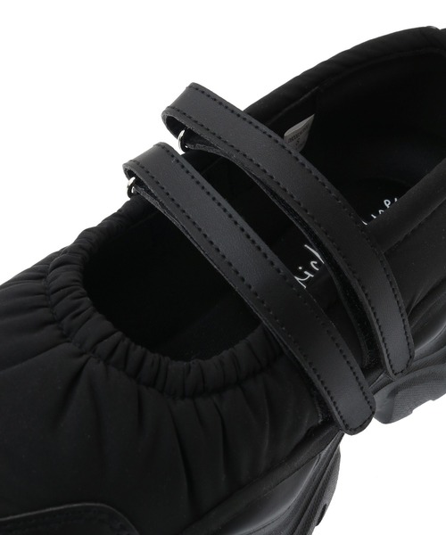 Green Parks(グリーンパークス)の「・richblue パフバレースニーカー(スニーカー・レディース・ブラック・S/M/LL/L)」の7枚目の写真