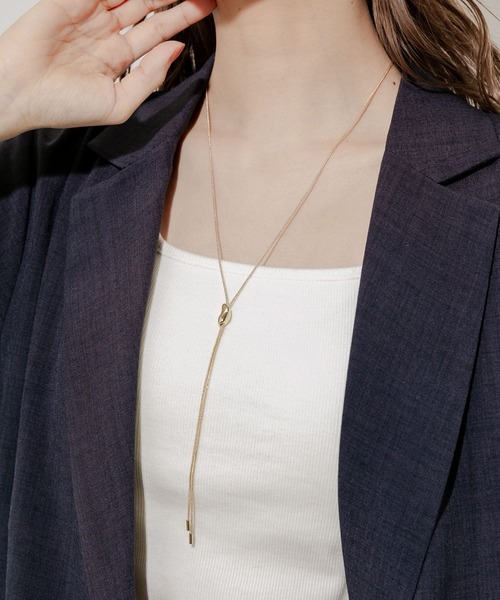 SMELLY（スメリー）の「シンプルスライドネックレス（ネックレス・レディース・ゴールド・-）」の3枚目の写真