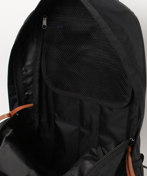 karrimor（カリマー）の「VT day pack F（バックパック/リュック・メンズ・チャコールグレー/アイボリー/ネイビー・FREE）」の18枚目の写真