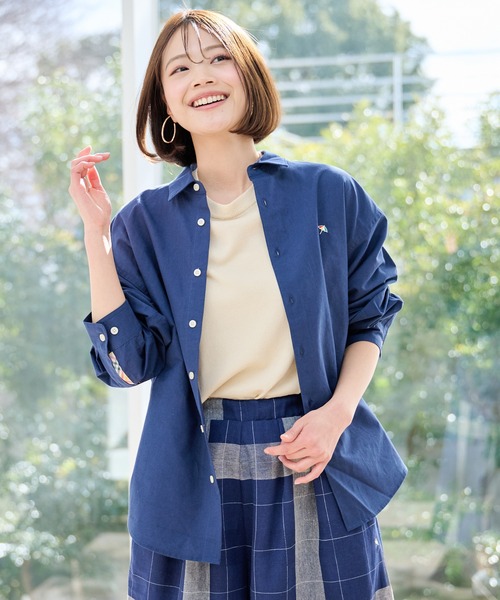 Arnold Palmer（アーノルドパーマー）の「寄り添うリネン オーバー シェア シャツ（シャツ/ブラウス・レディース・オフホワイト/ライトベージュ/サックスブルー/ピンク/イエロー/ネイビー・S/M/L/LL/XS）」の19枚目の写真