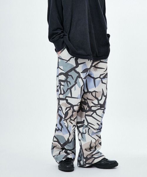 M TO R(ムウトアール)の「NEW CAMO PRINT SWEAT PANTS(その他パンツ・レディース・ホワイト/ベージュ系その他・40/38/42)」の11枚目の写真
