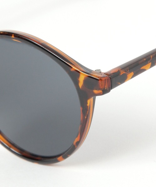 BAYFLOW（ベイフロー）の「[紫外線99%カット]ボストンスモークサングラス（サングラス・レディース・ブラウン/イエロー・FREE）」の8枚目の写真