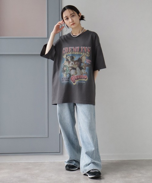 CORPUS　SELECT（コーパストーキョー）の「【GREMLINS/グレムリン】アソート アートワークデザイン 半袖Tシャツ（Tシャツ/カットソー・メンズ・イエロー系1/ホワイト系1/ホワイト系2/ブラック系2/イエロー系2/ホワイト系3/チャコール/ダークグリーン系1/ダークグリーン系2/ブラック系1/ブラック系3/ホワイト・M/L/LL/S）」の15枚目の写真