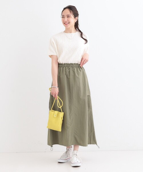 SHOO・LA・RUE（シューラルー）の「プリーツミニショルダーバッグ（ショルダーバッグ・レディース・ブラック/アイボリー/イエロー/シルバー・00）」の9枚目の写真