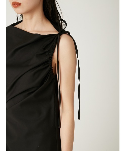 FRAY I.D（フレイアイディー）の「ドローストリングギャザードレープ