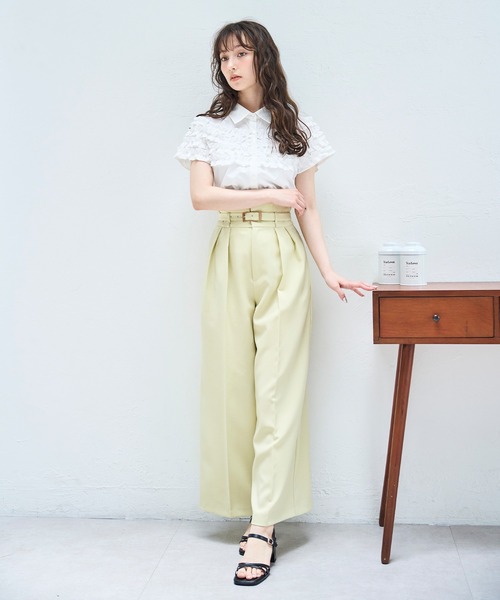 31 Sons de mode（トランテアン　ソン　ドゥ　モード）の「ヨークギャザーフリルブラウス（シャツ/ブラウス・レディース・チャコールグレー/サックスブルー/オフホワイト/ブラック・フリー）」の10枚目の写真