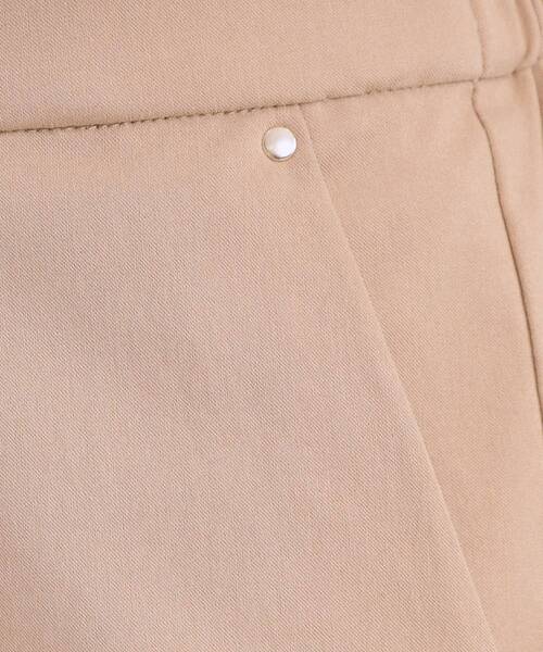 DRESKIP（ドレスキップ）の「【高レビュー/S-LL/ひんやり】ゴールドパーツがアクセント ストレッチワイドパンツ（その他パンツ・レディース・ナチュラル/ベージュ/ブラック/カーキ/ダークオリーブ・02/04/01/03）」の16枚目の写真