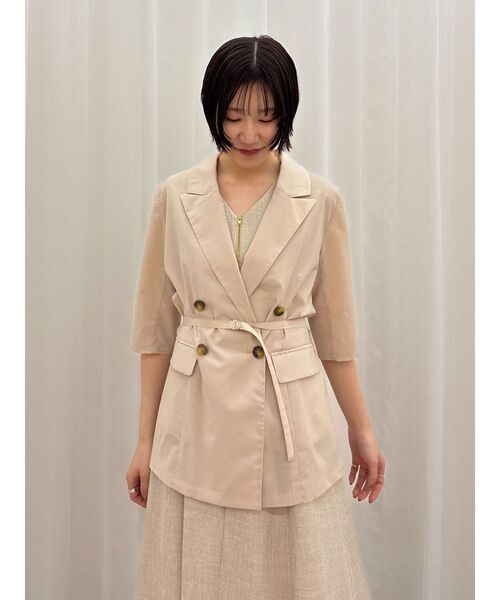 LAGUNAMOON（ラグナムーン）の「ベルトセットハーフスリーブジャケット（テーラードジャケット・レディース・ベージュ/モカ・FREE）」の4枚目の写真