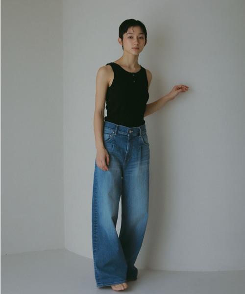 CASA FLINE（カーサフライン）の「【SURT×CASA FLINE】カップ付ヘンリーネックトップス（タンクトップ・レディース・ホワイト/アイボリー/ブラック・FREE）」の20枚目の写真