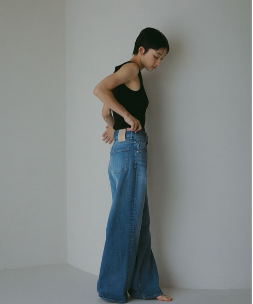 CASA FLINE（カーサフライン）の「【SURT×CASA FLINE】カップ付ヘンリーネックトップス（タンクトップ・レディース・ホワイト/アイボリー/ブラック・FREE）」の21枚目の写真