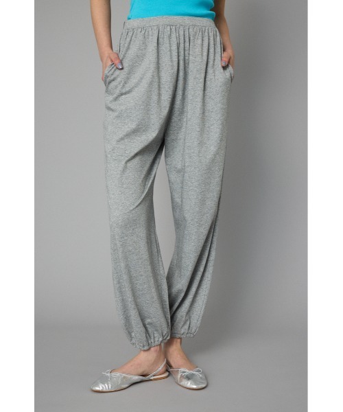 HeRIN.CYE(ヘリンドットサイ)の「Balloon cut relax pants バルーンカットリラックスパンツ(その他パンツ・レディース・ブラック/グレー/ライトグリーン・36/38)」の1枚目の写真